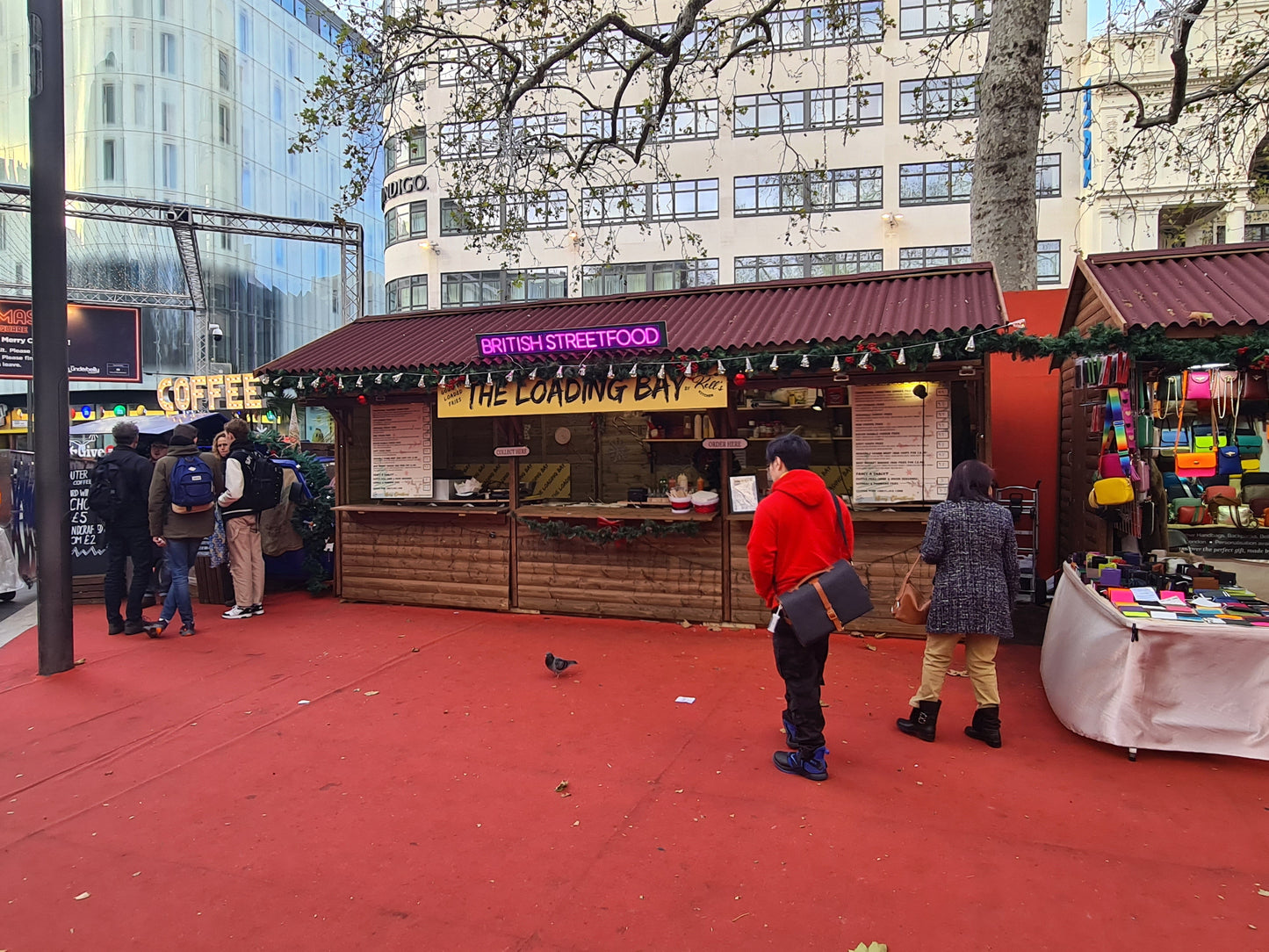 EDINBURGH MARKET CHALET - 6M X 2M