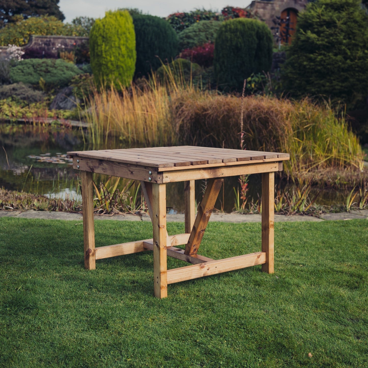 Valley 99cm Table