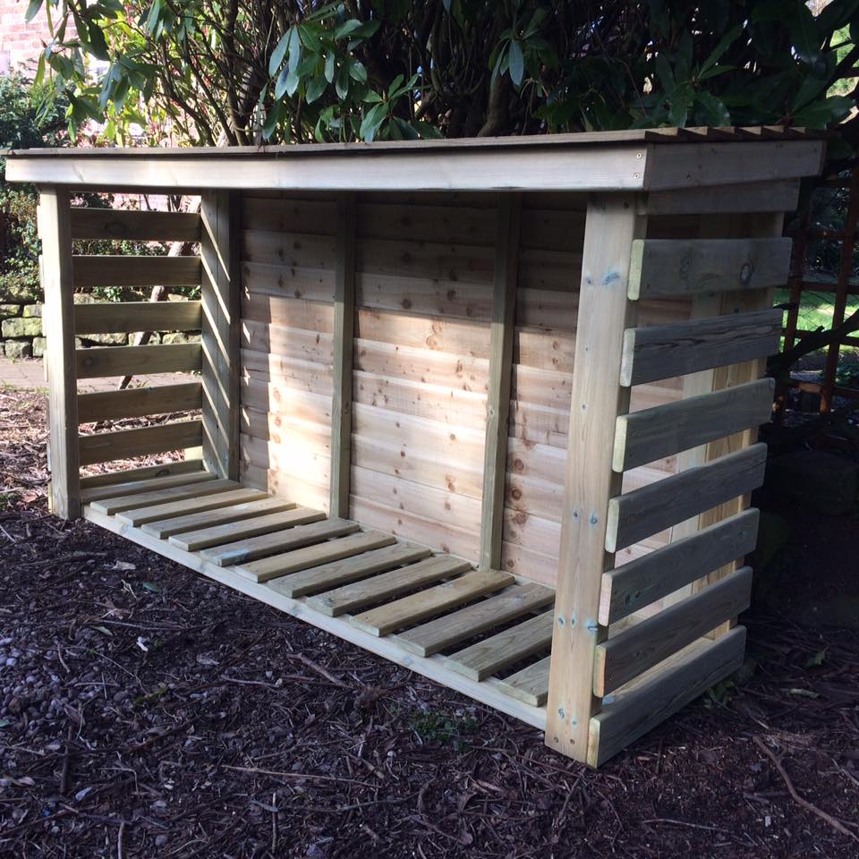 SLATTED LOG STORE 4 x 6