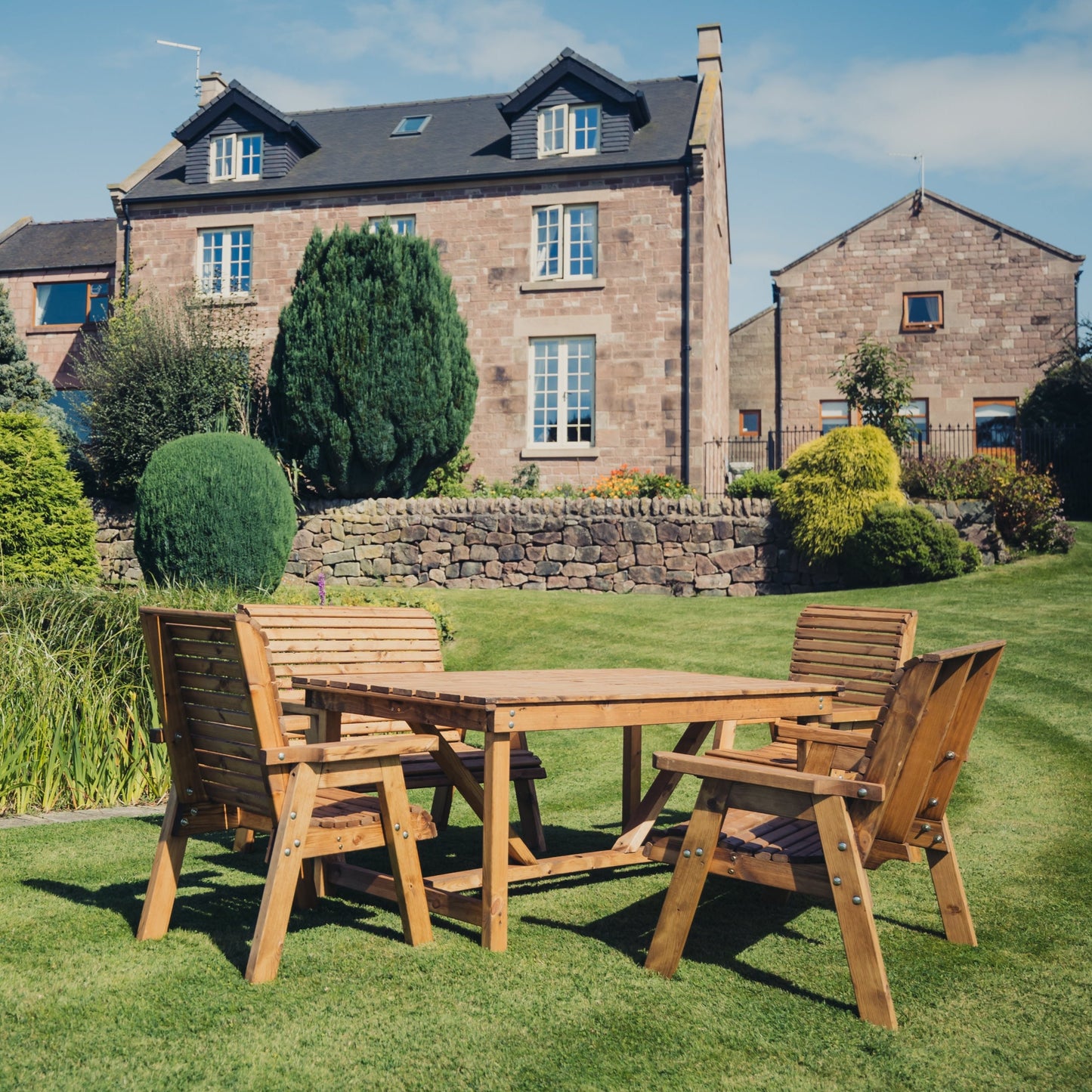 Valley Table Set - Sits 6