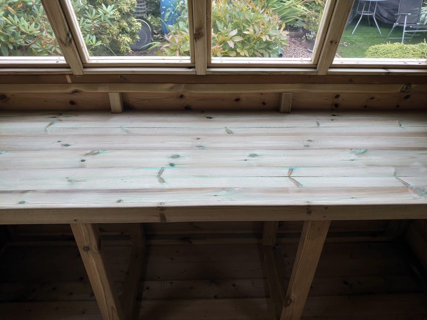 DELUXE POTTING SHED 8x10