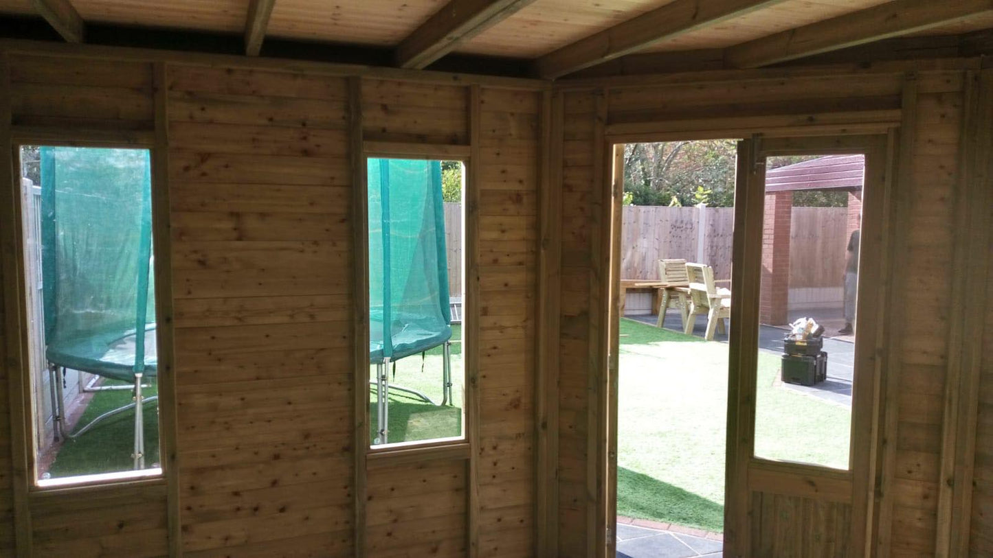 CORNER SUMMERHOUSE & SHED 20x10