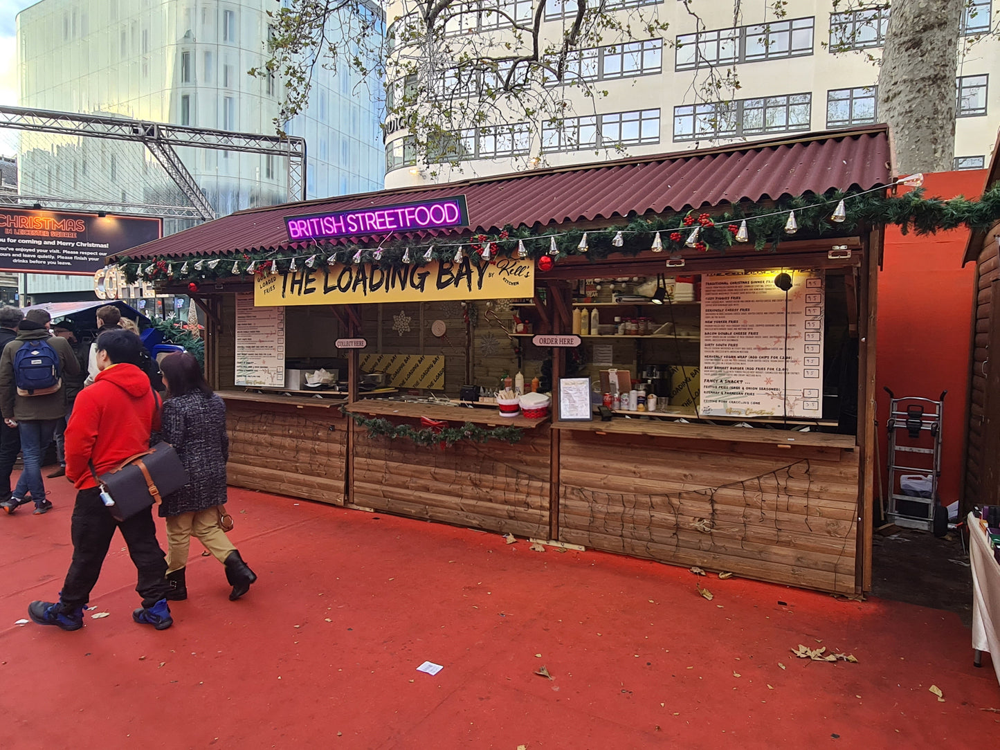 EDINBURGH MARKET CHALET - 6M X 2M
