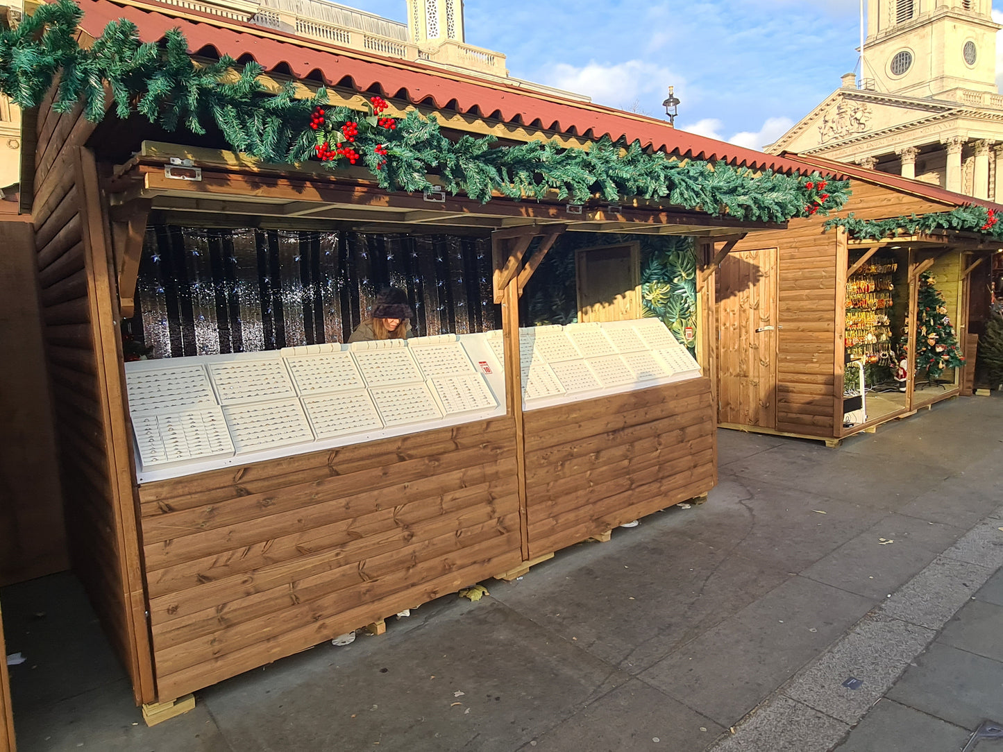 EDINBURGH CHRISTMAS CHALET - 4M x 2M