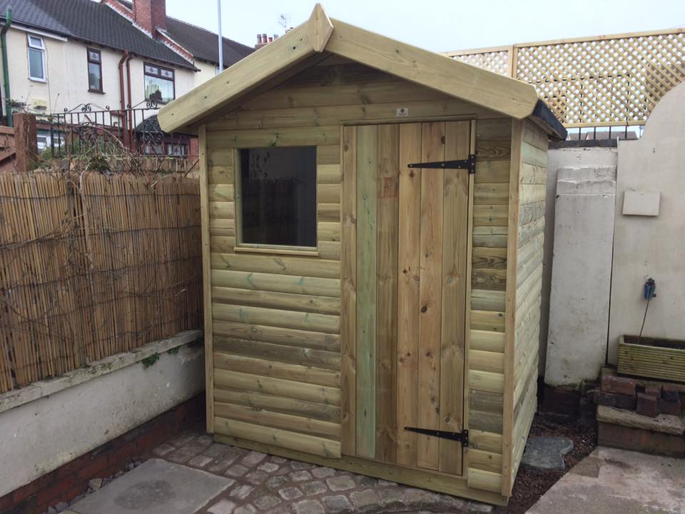 APEX GARDEN SHED 8x6 - FRONT WINDOW