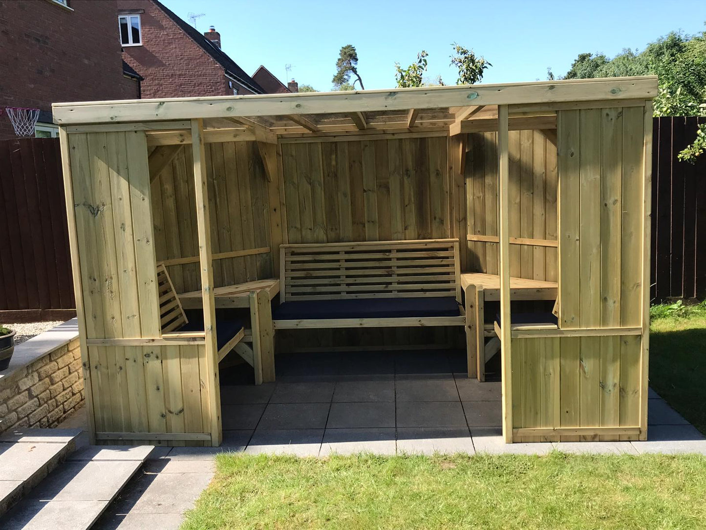The Riviera Seated Pergola Enclosed 7 Seater