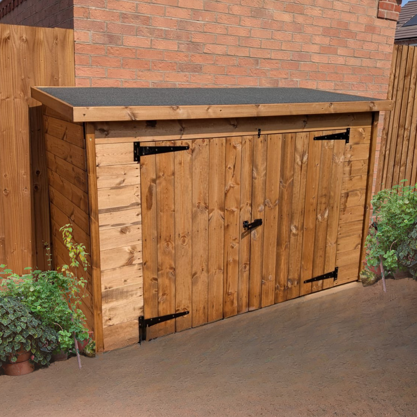 WOODEN PENT BIKE STORE