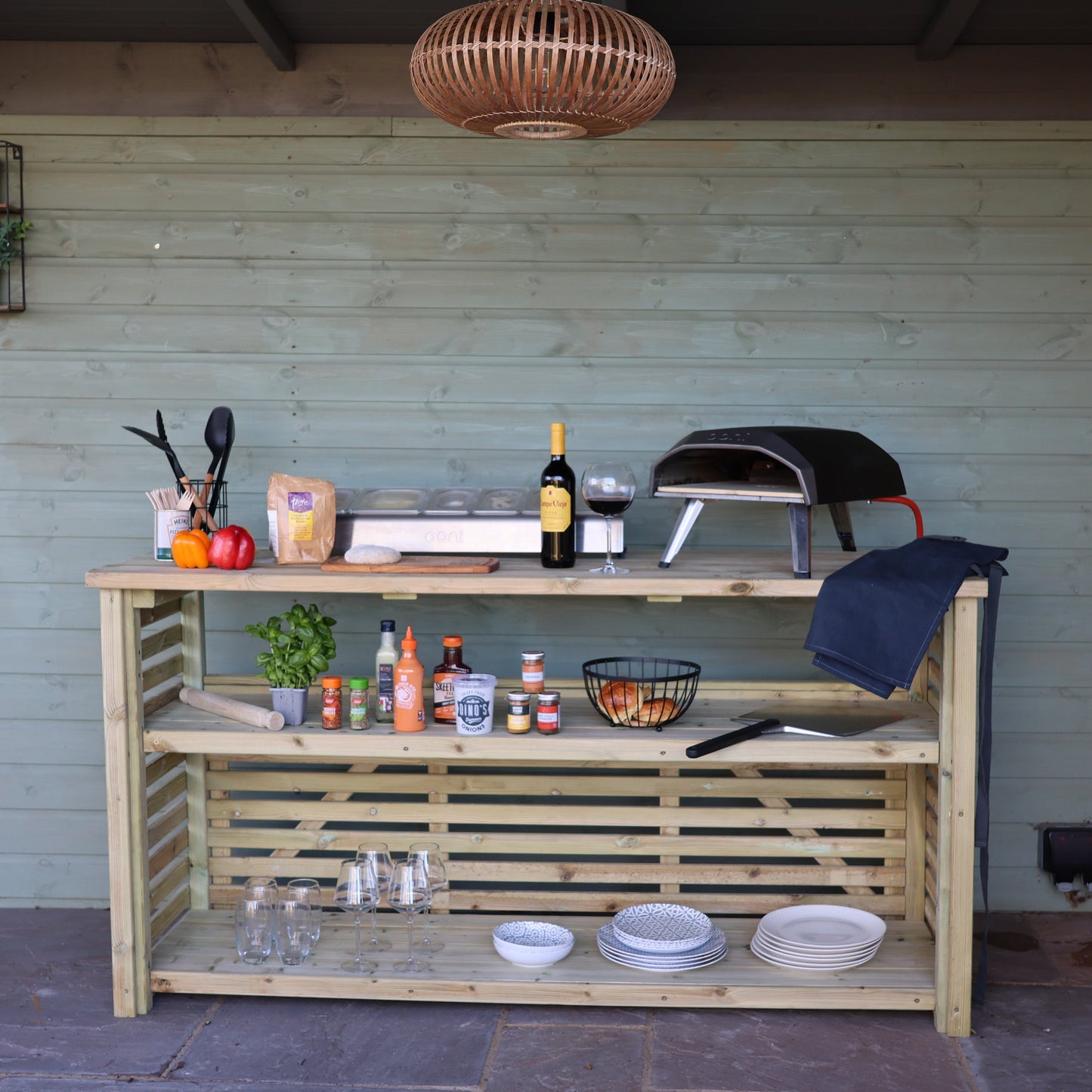 BBQ preparation table 1