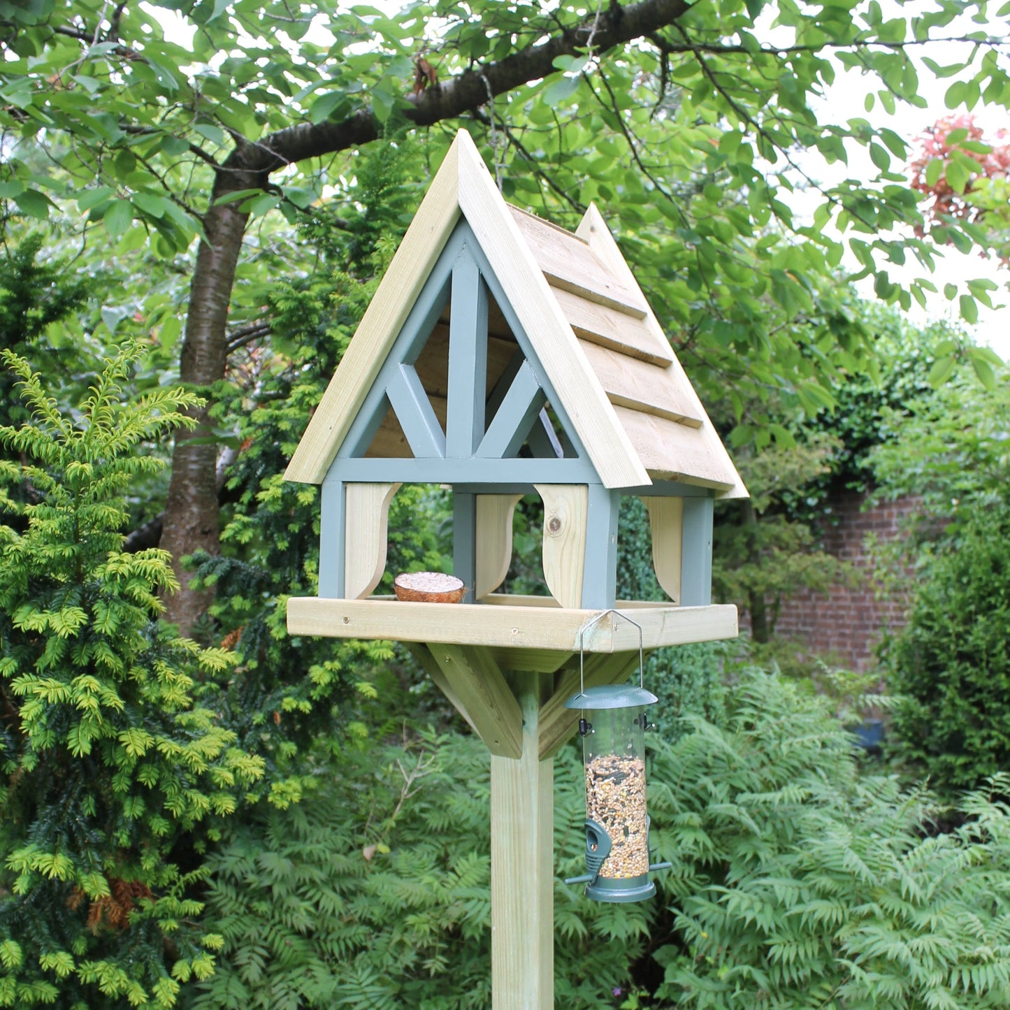 COTTAGE BIRD TABLE