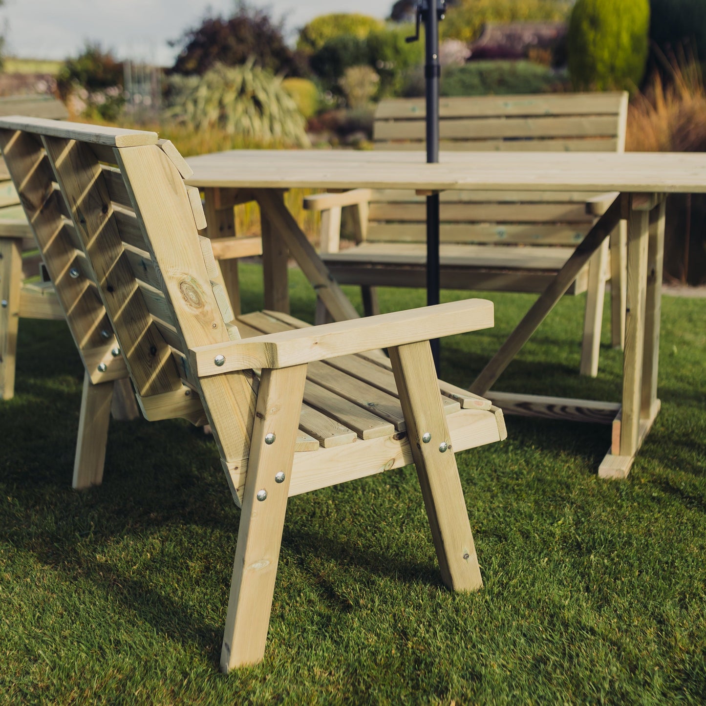 CLOVER TABLE SET - 179CM TABLE 2XC 2XB