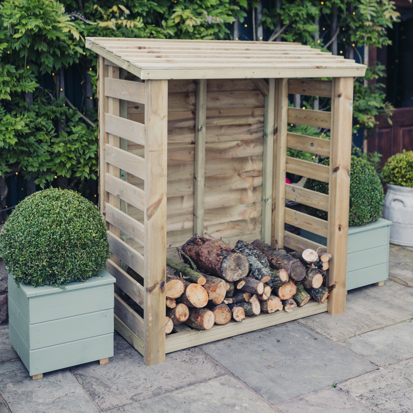 SLATTED LOG STORE 6 x 4