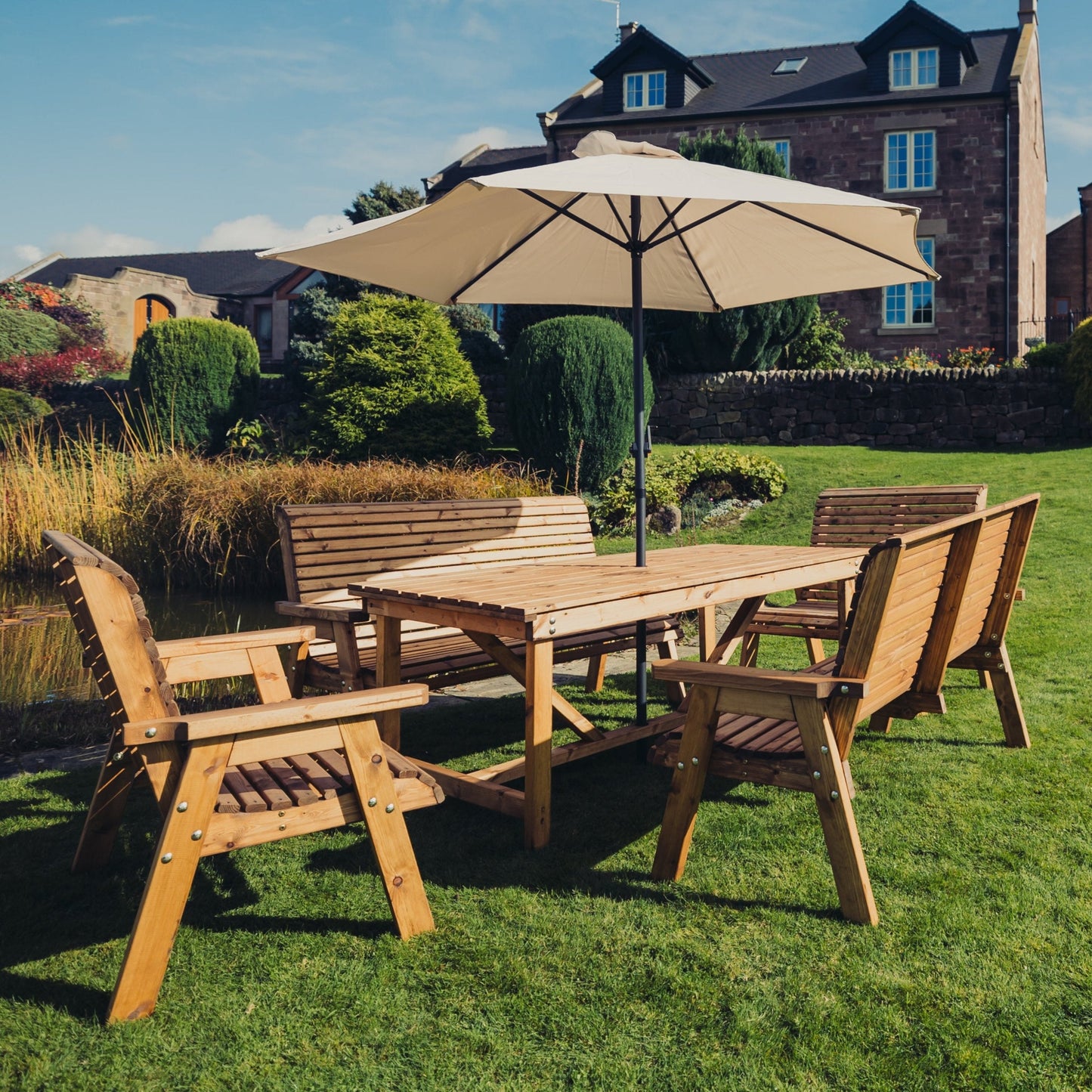 Valley Table Set - Sits 10 - 2 X 3 Seat Benches 2 X 2 Seat Benches