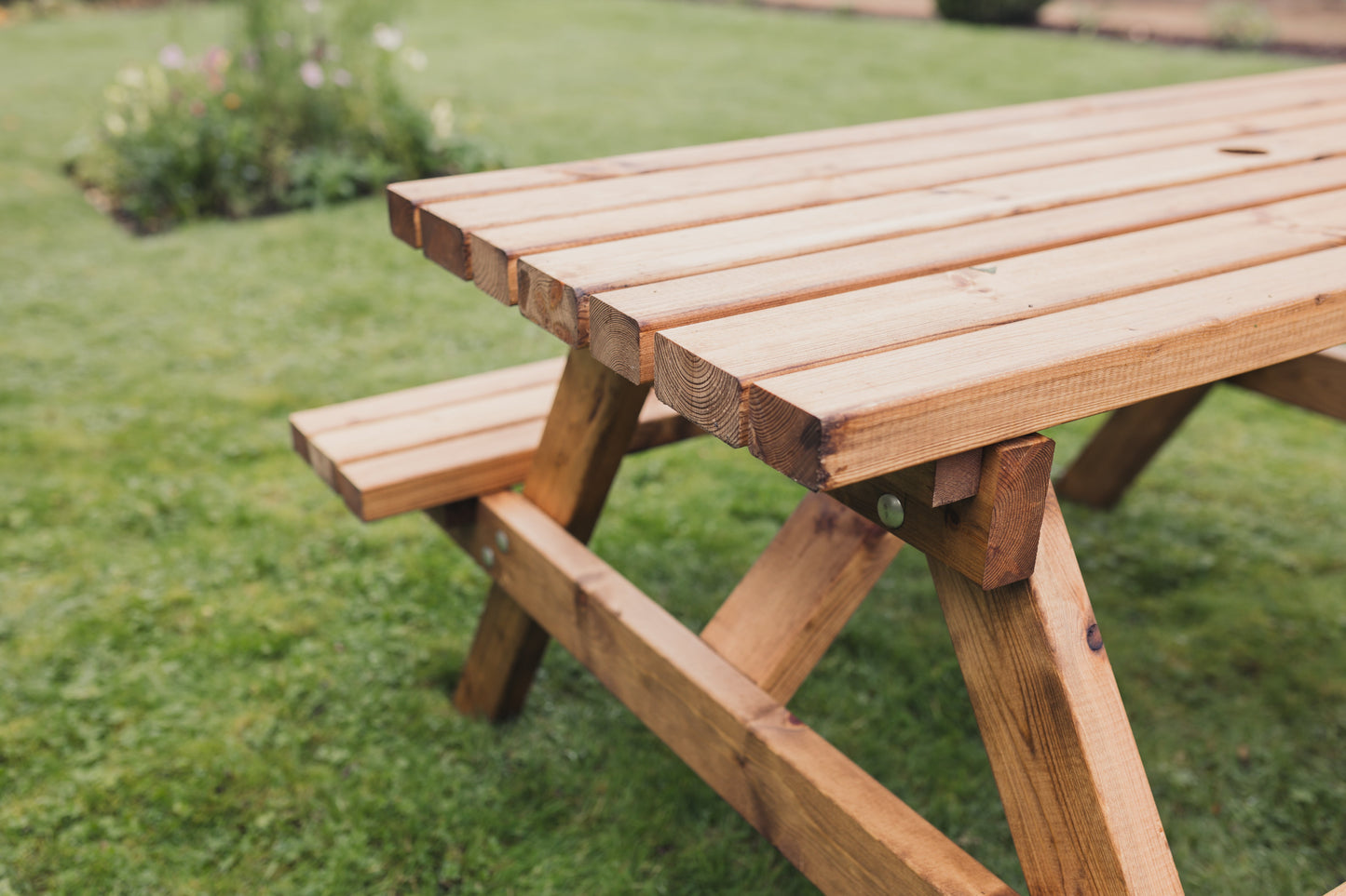 VALLEY PICNIC TABLE 150cm