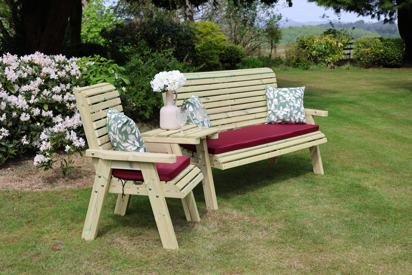 Ergonomic 4 Seat Companion Set - Angled Tray