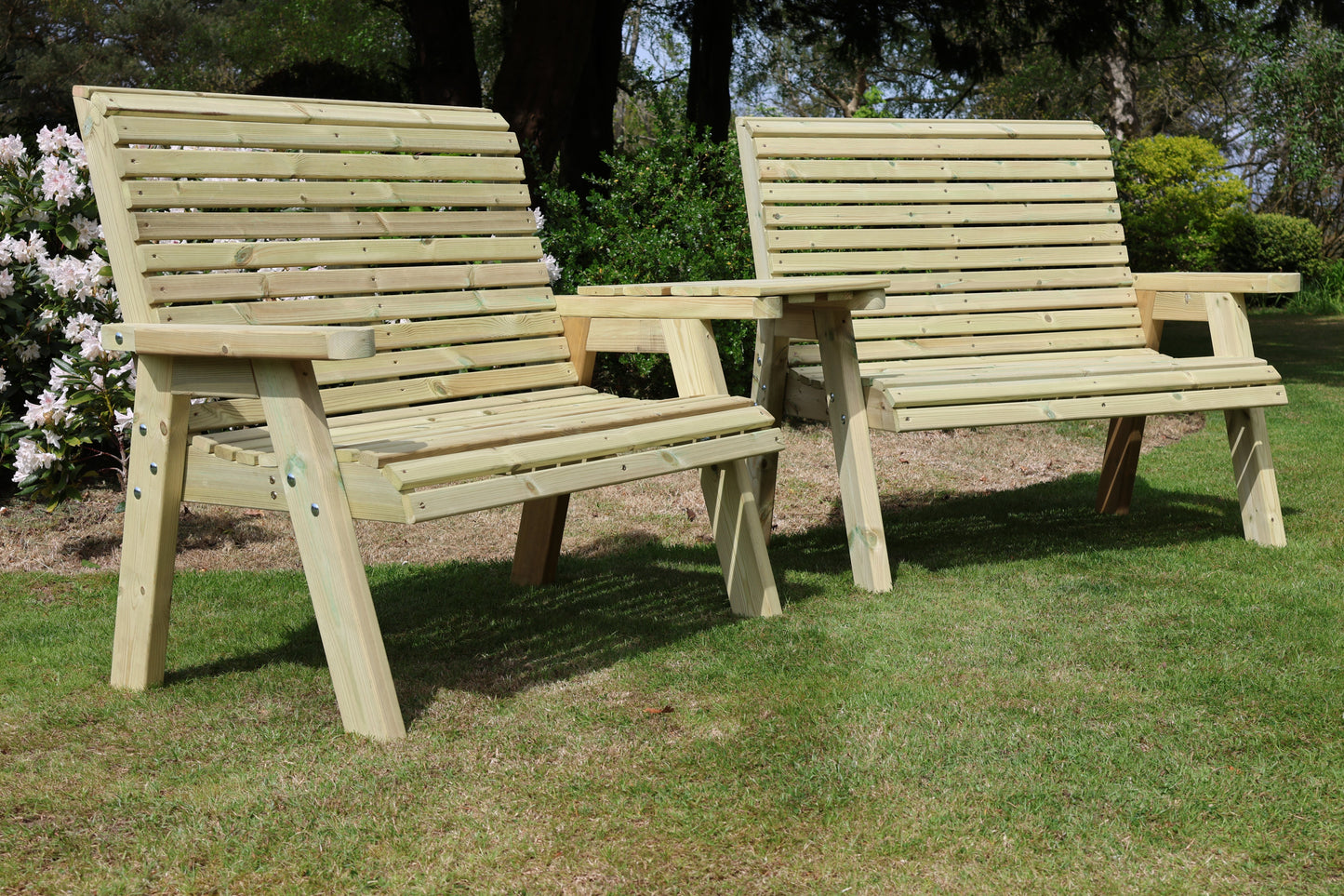 Ergo 4 Seat Bench Set - Angled Tray