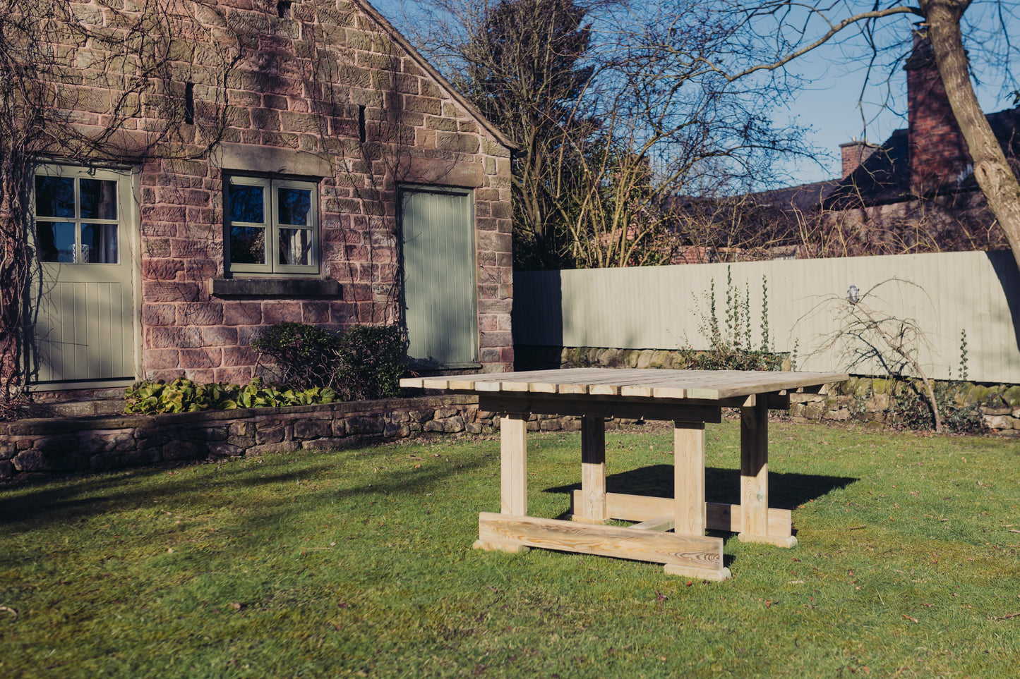 Ergo 149x149 Square Table