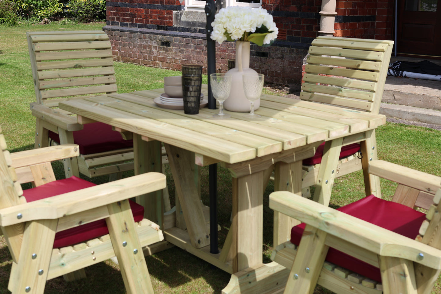 Ergo 4 seater set - Sits 4