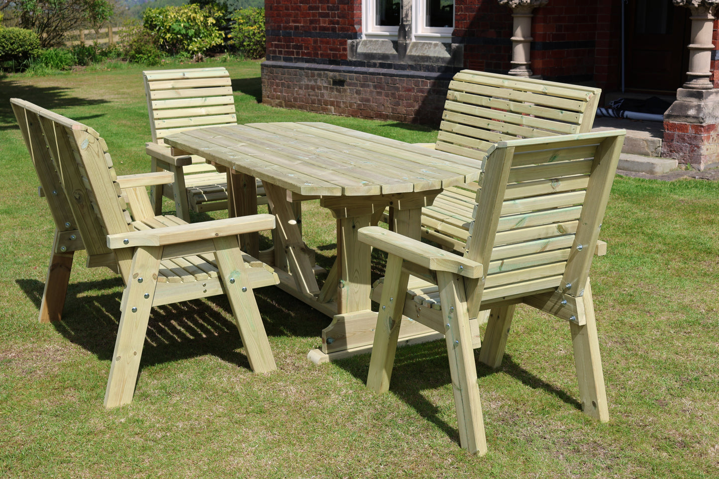 Ergo Table Set - Sits 6