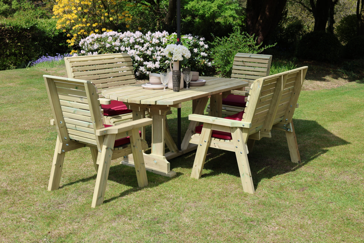 Ergo Table Set - Sits 6