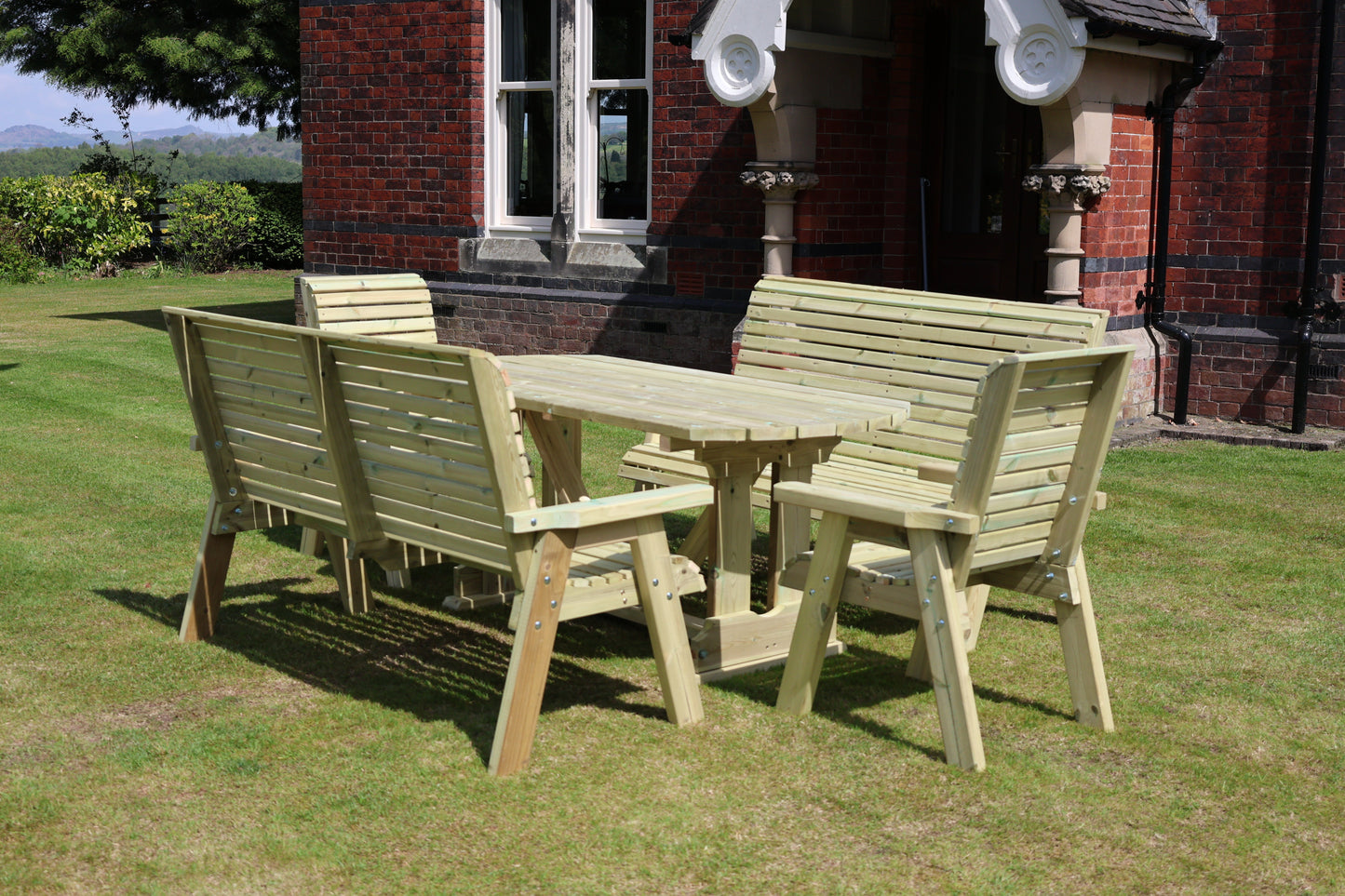Ergo Table Set - Sits 8