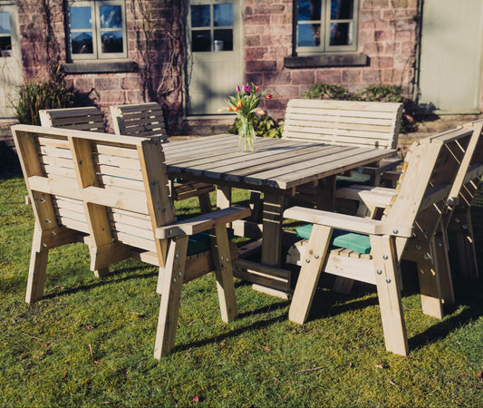 Ergo Table Set - Sits 8