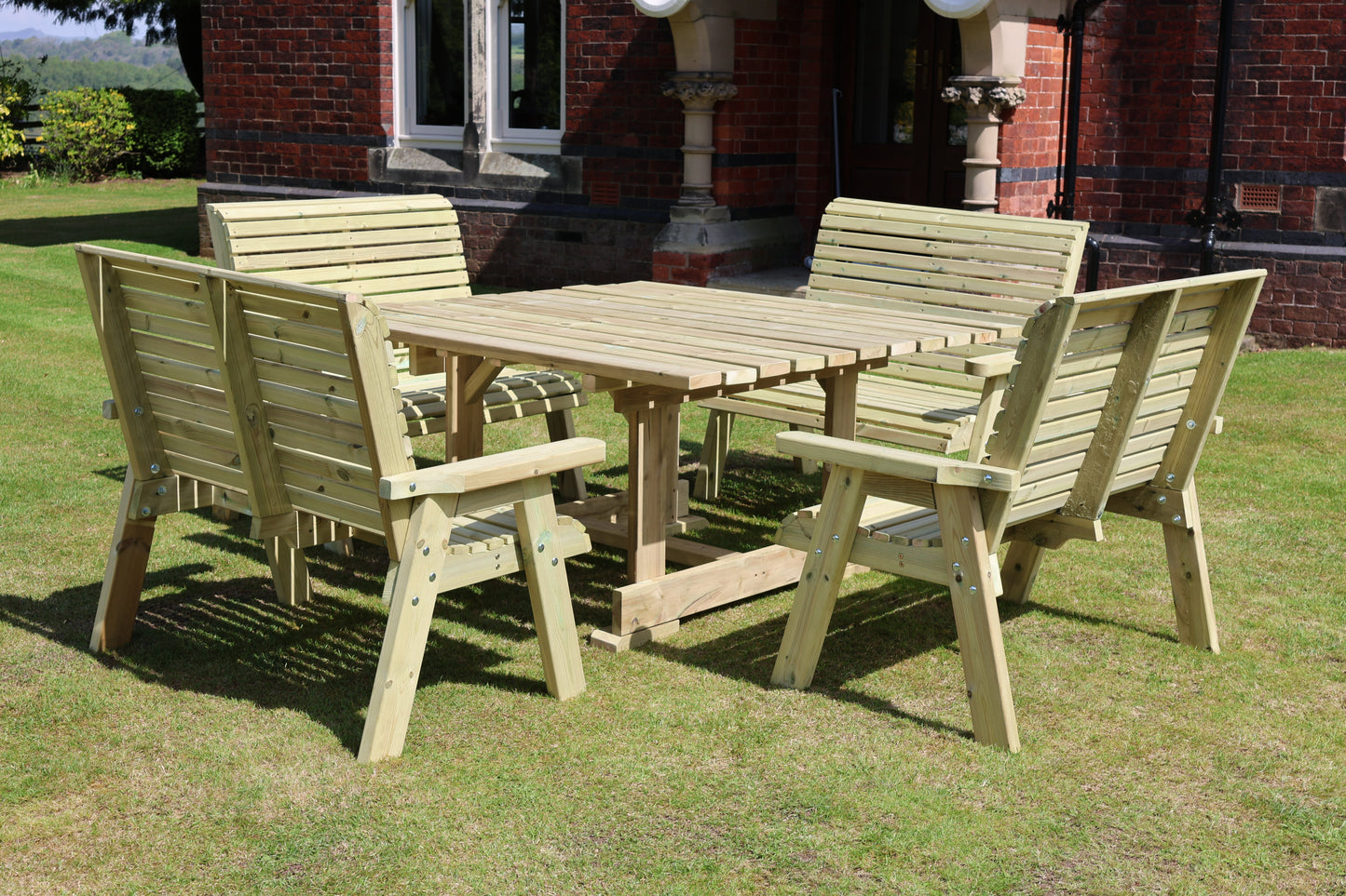 Ergo Table Set - Sits 8