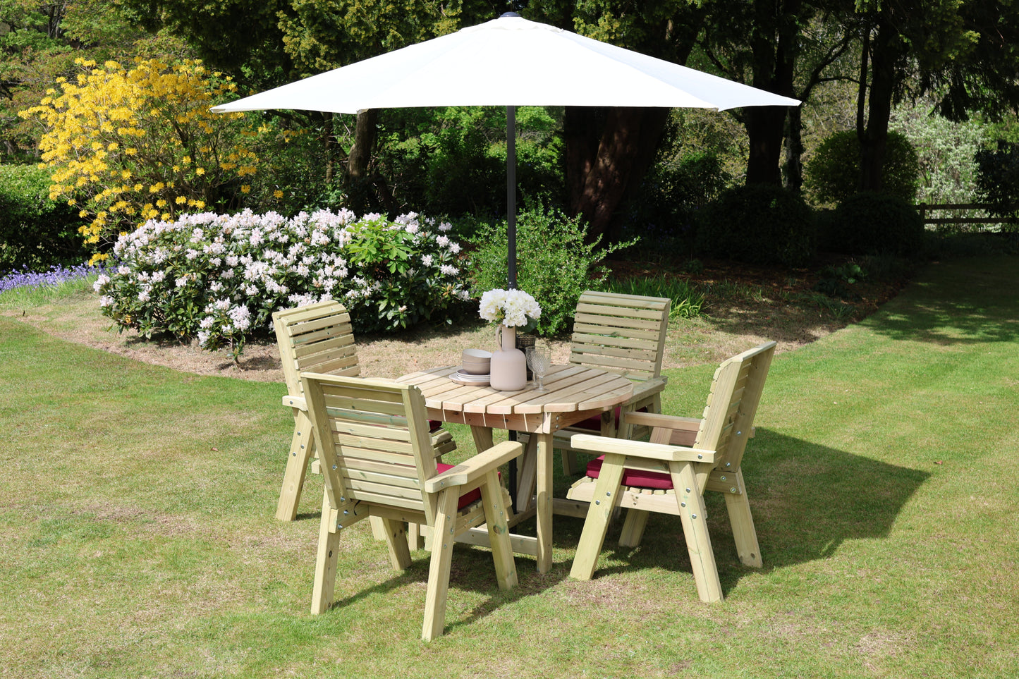 Ergo Round Table Set - 4 Seater