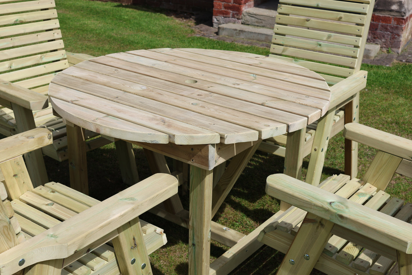 Ergo Round Table Set - 4 Seater