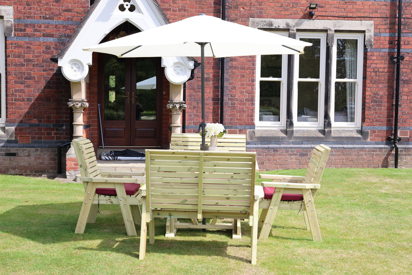 Ergo 6 Seat Compact Table Set