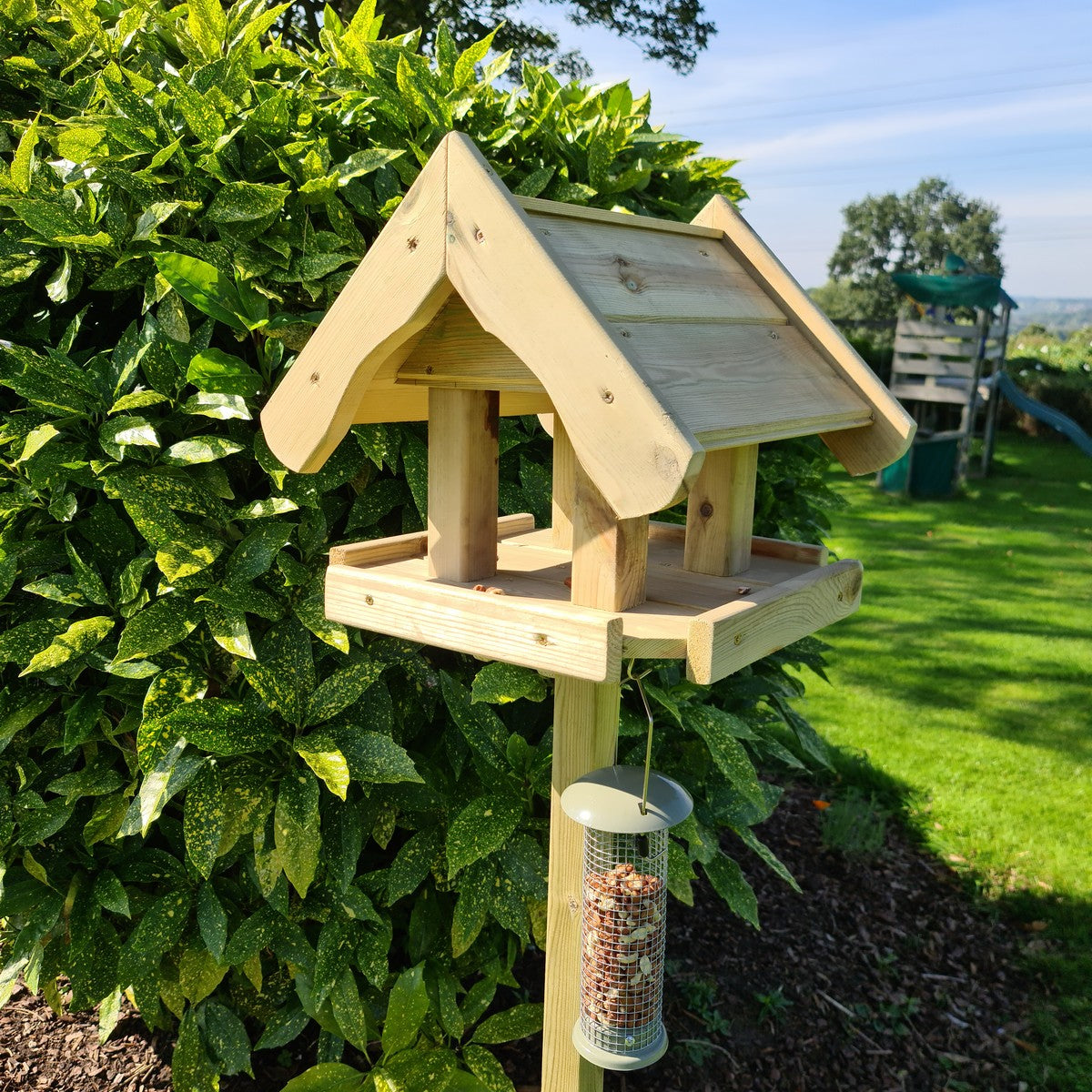 BIRD TABLE WITH CANOPY