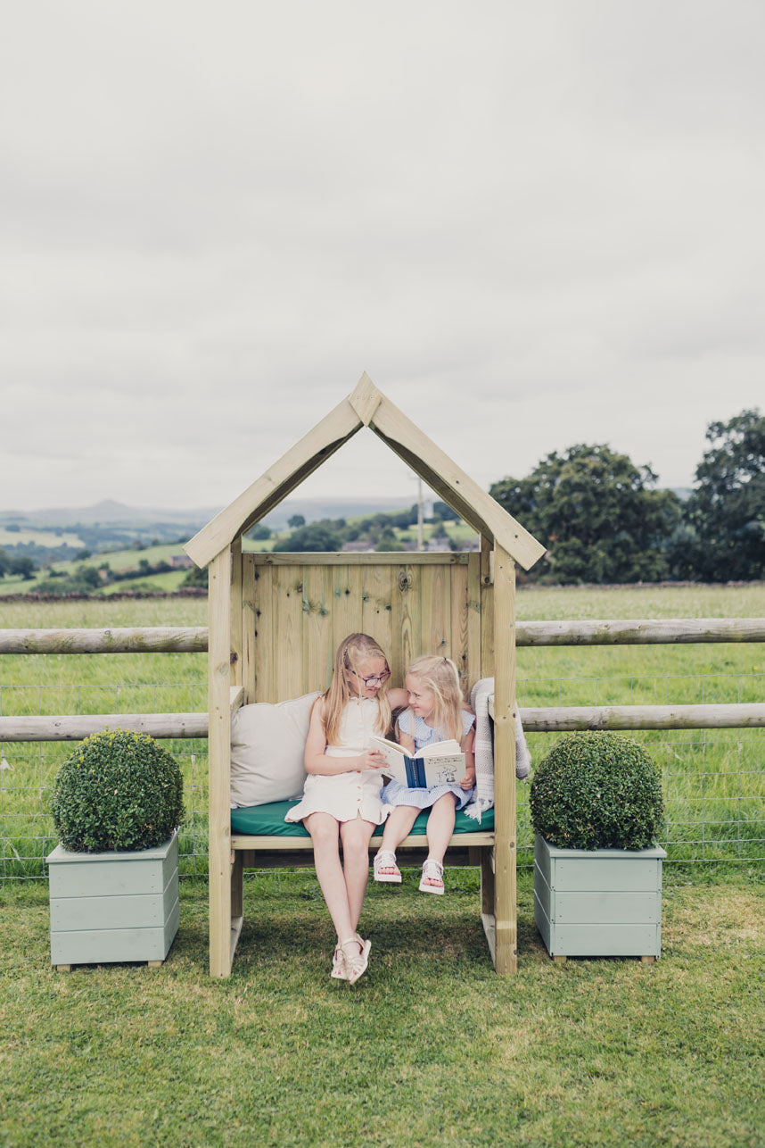 POPPY ARBOUR