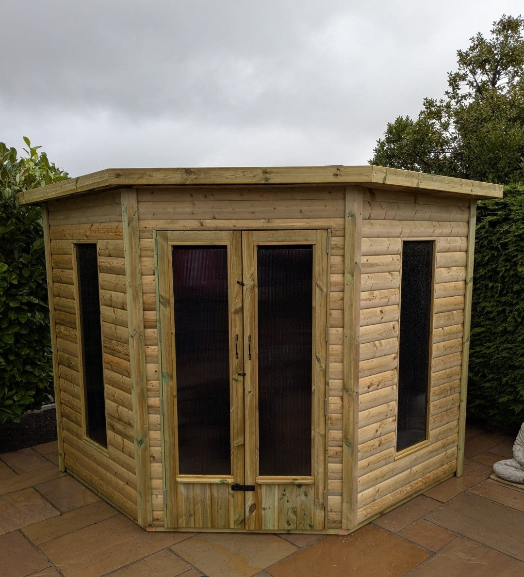 Glossop Corner Summerhouse