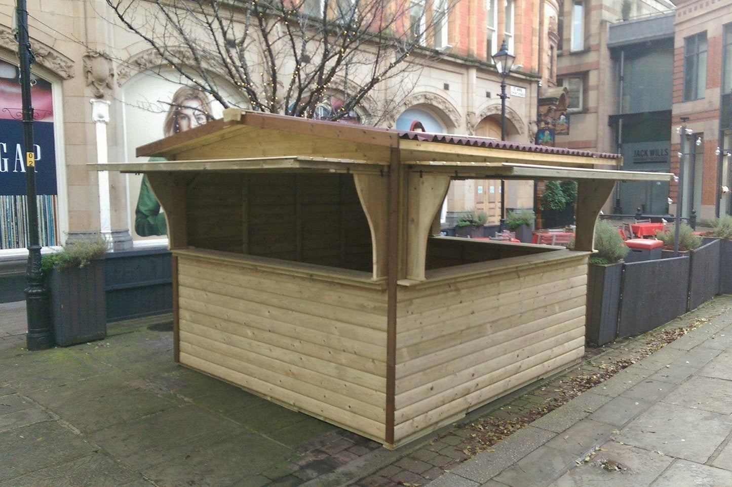 TRIPLE SERVE MARKET CHALET - 3M x 3M