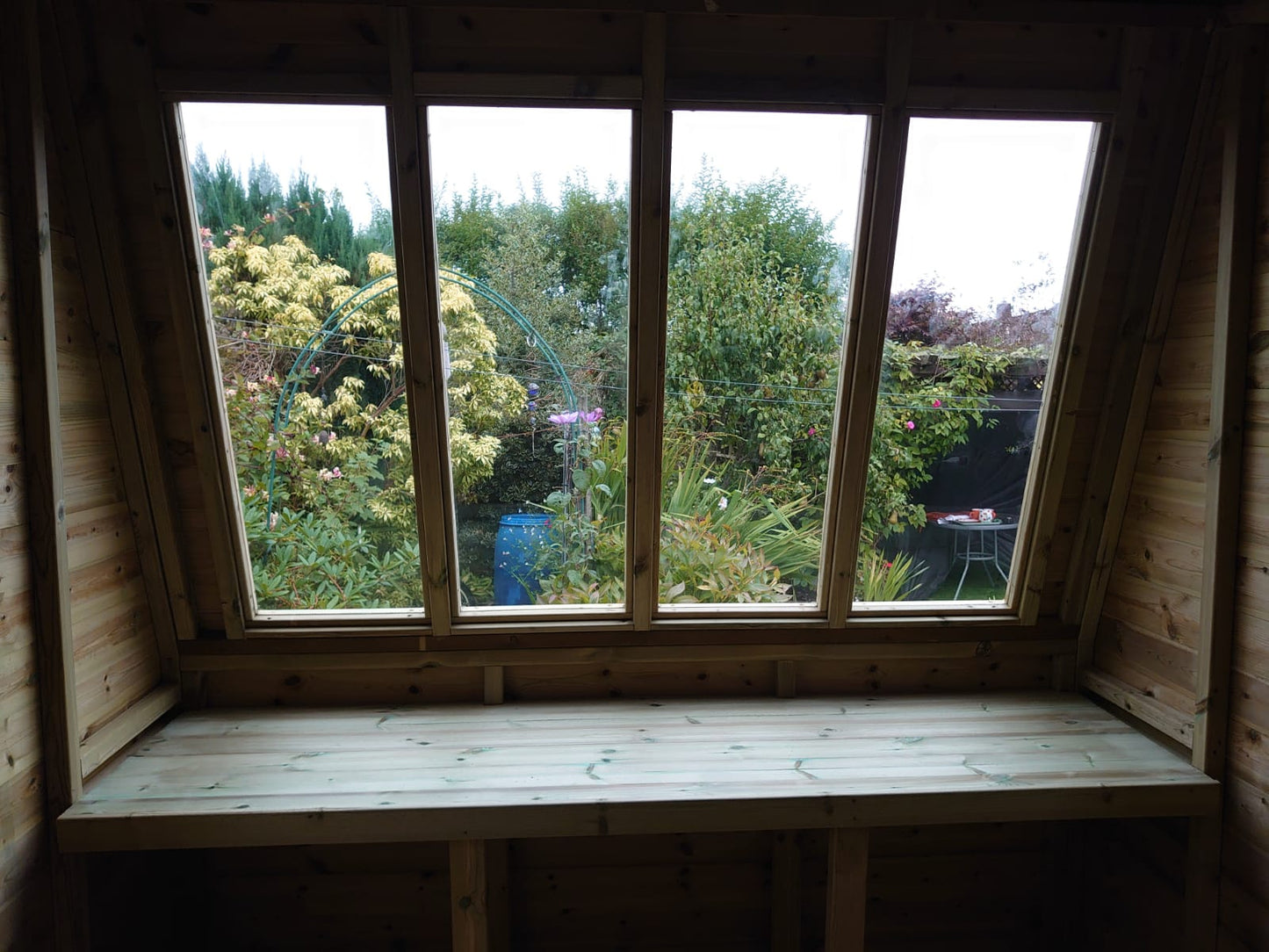 DELUXE POTTING SHED 8x10