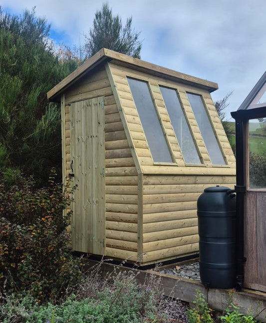 SMALL DELUXE POTTING SHED 5x7
