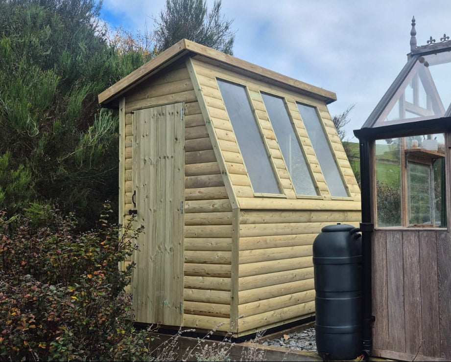 SMALL DELUXE POTTING SHED 5x7